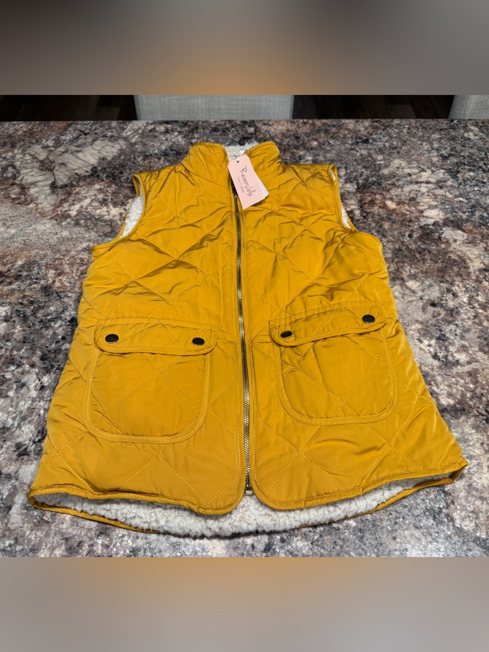 Women’s Reverdible Vest